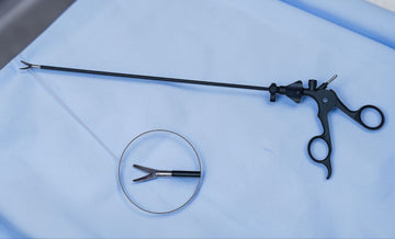 Dissecting Laparoscopic Forceps – 33 cm  (Curved/Maryland)